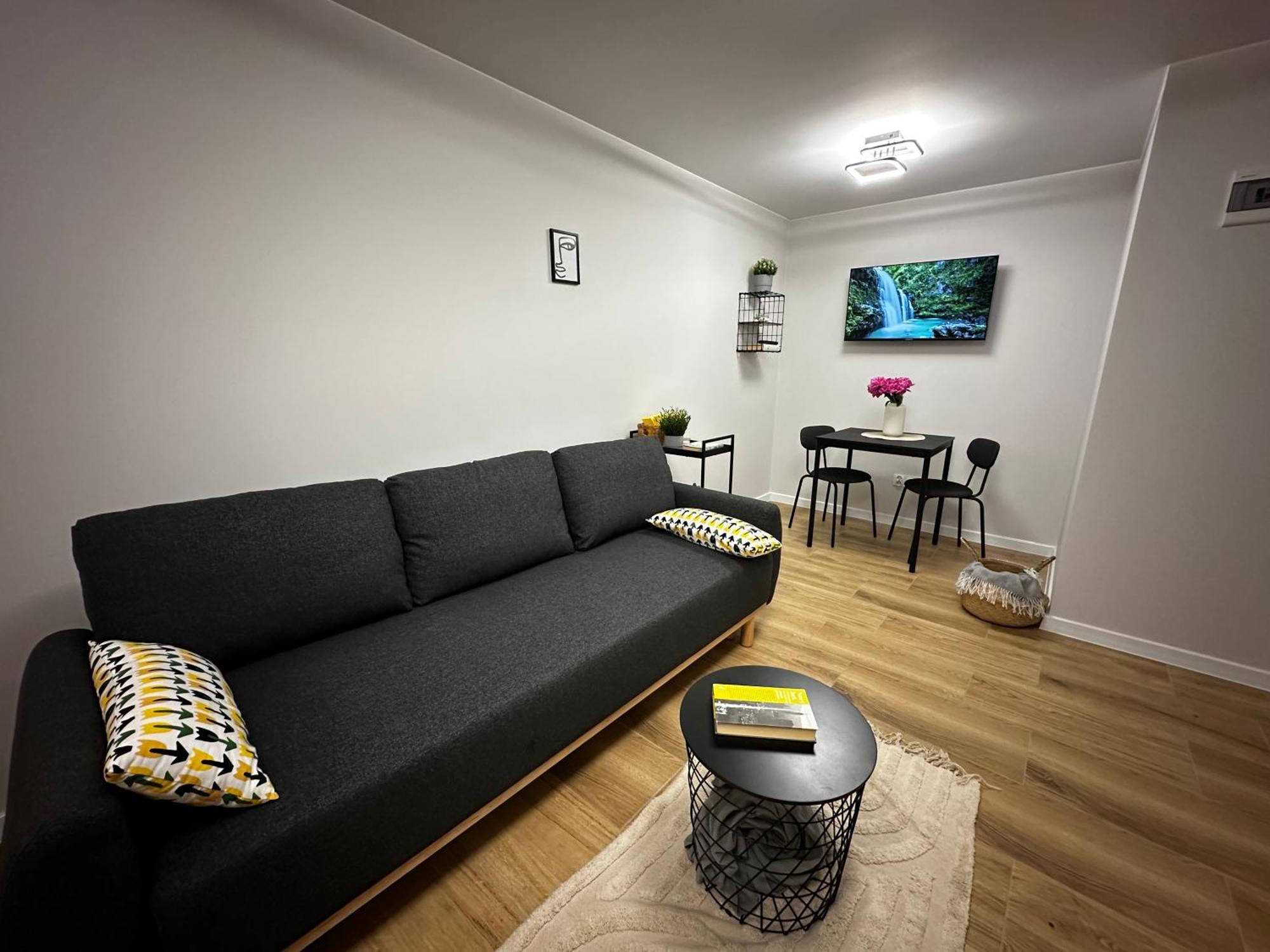 Apartament Skwerowa Nest Kraków Zewnętrze zdjęcie