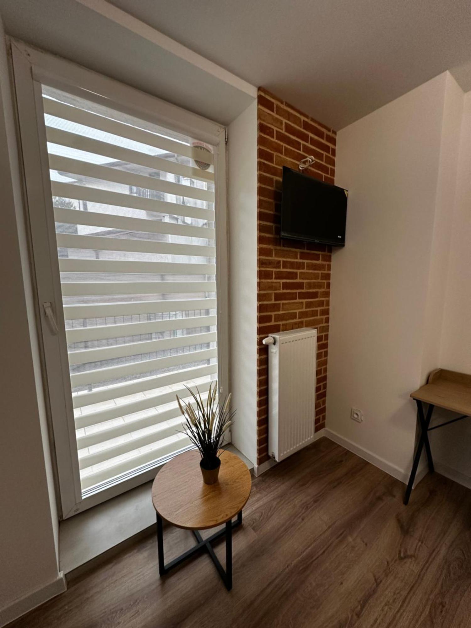 Apartament Skwerowa Nest Kraków Zewnętrze zdjęcie