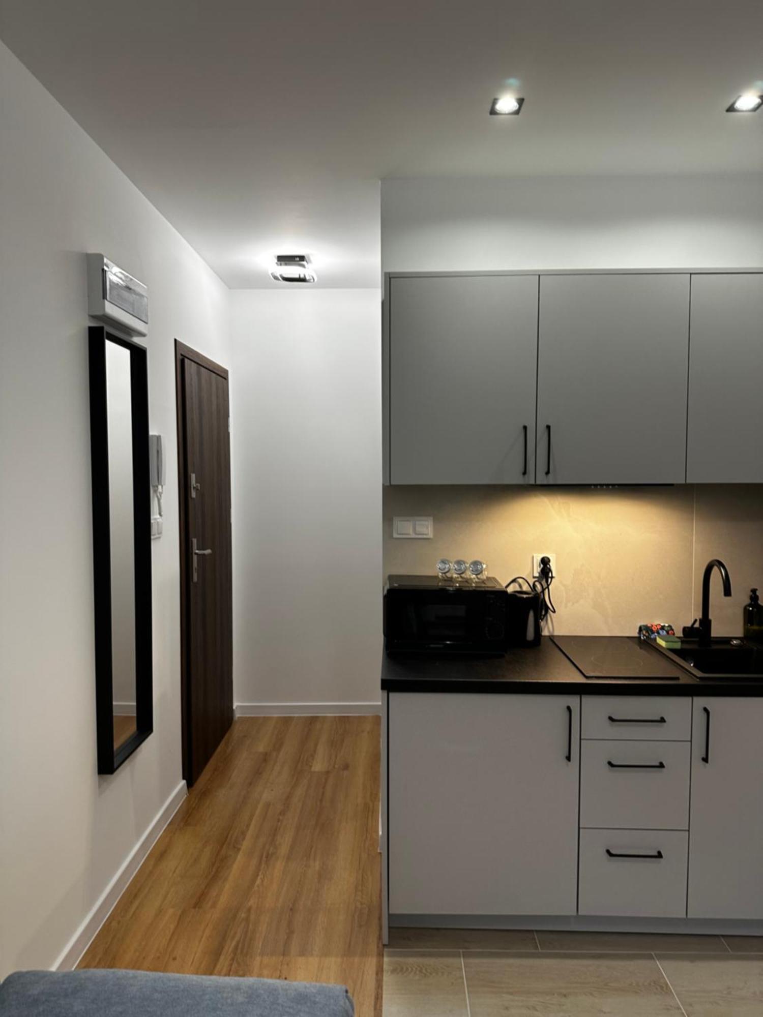 Apartament Skwerowa Nest Kraków Zewnętrze zdjęcie